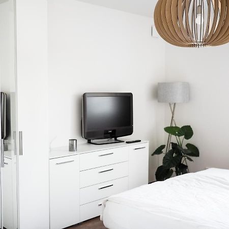 Moderne Ferienwohnung Mit Seeblick & Terrasse 96Qm Grossraeschen Luaran gambar