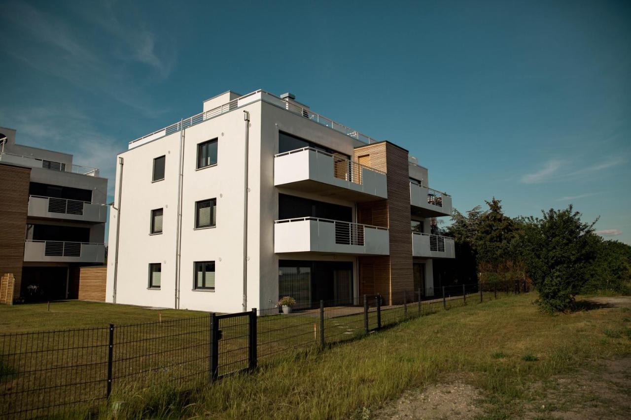 Moderne Ferienwohnung Mit Seeblick & Terrasse 96Qm Grossraeschen Luaran gambar